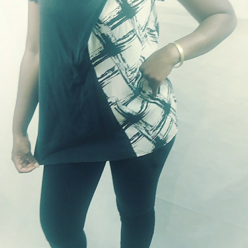 Silk Color Block Top - Picture 5 of 6